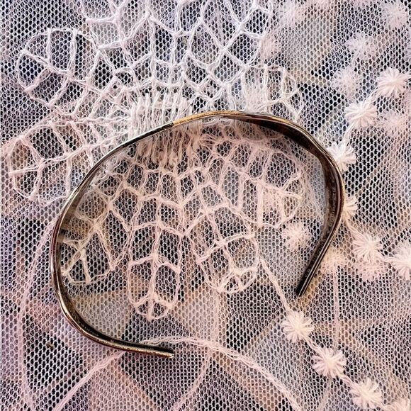 Vintage 1949 Wm. A. Rogers Oneida Old South II Flat-wear Monogram Cuff - Picture 6 of 11